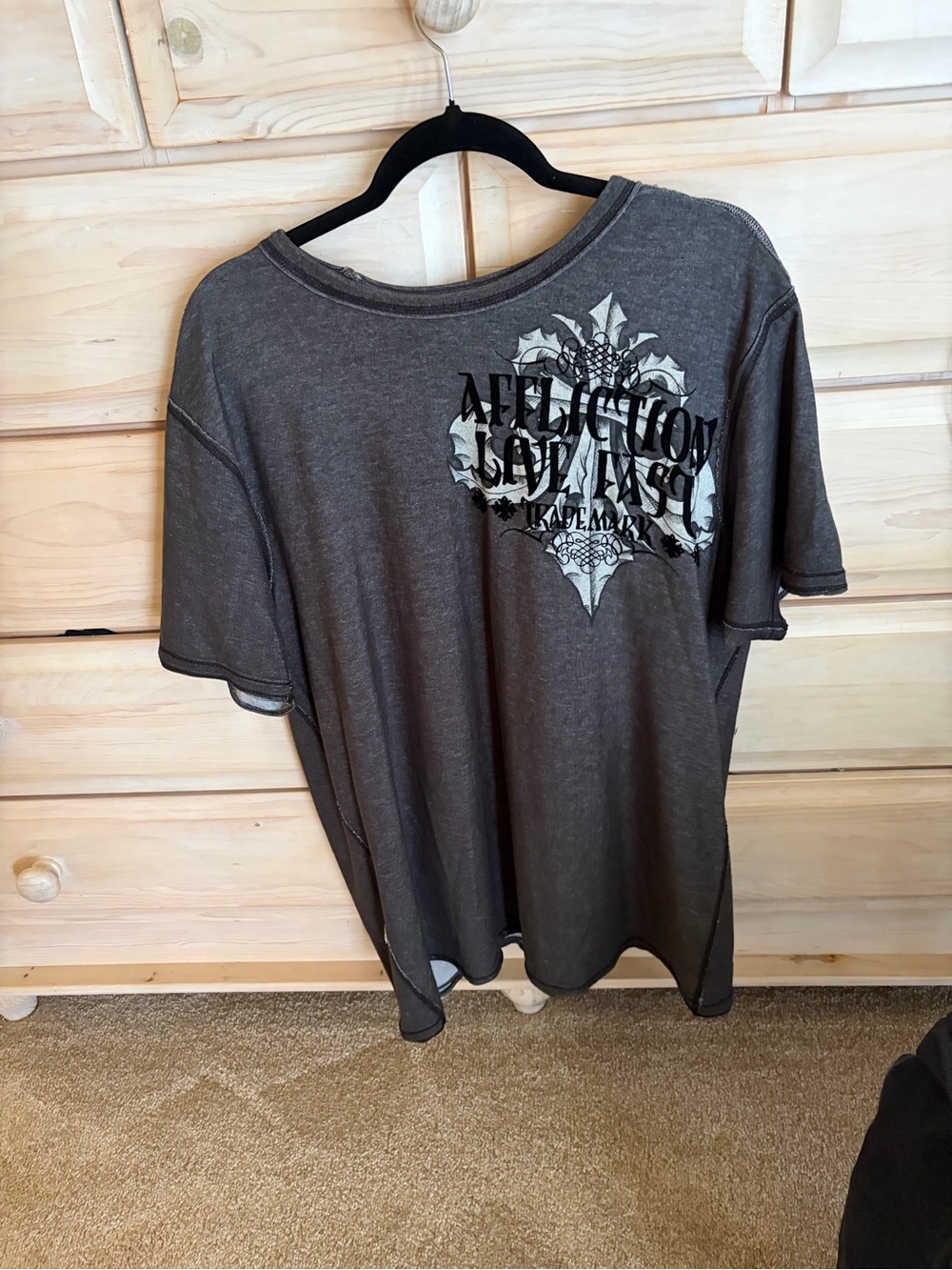 Affliction Men's Reversible Charcoal Graphic Short Sleeve Tee